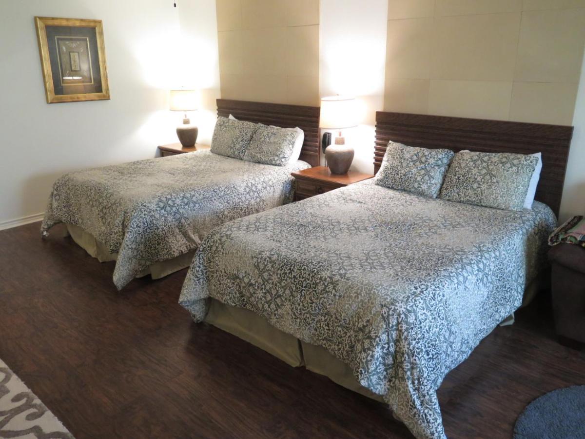 Wimberley Inn & Bar Ngoại thất bức ảnh