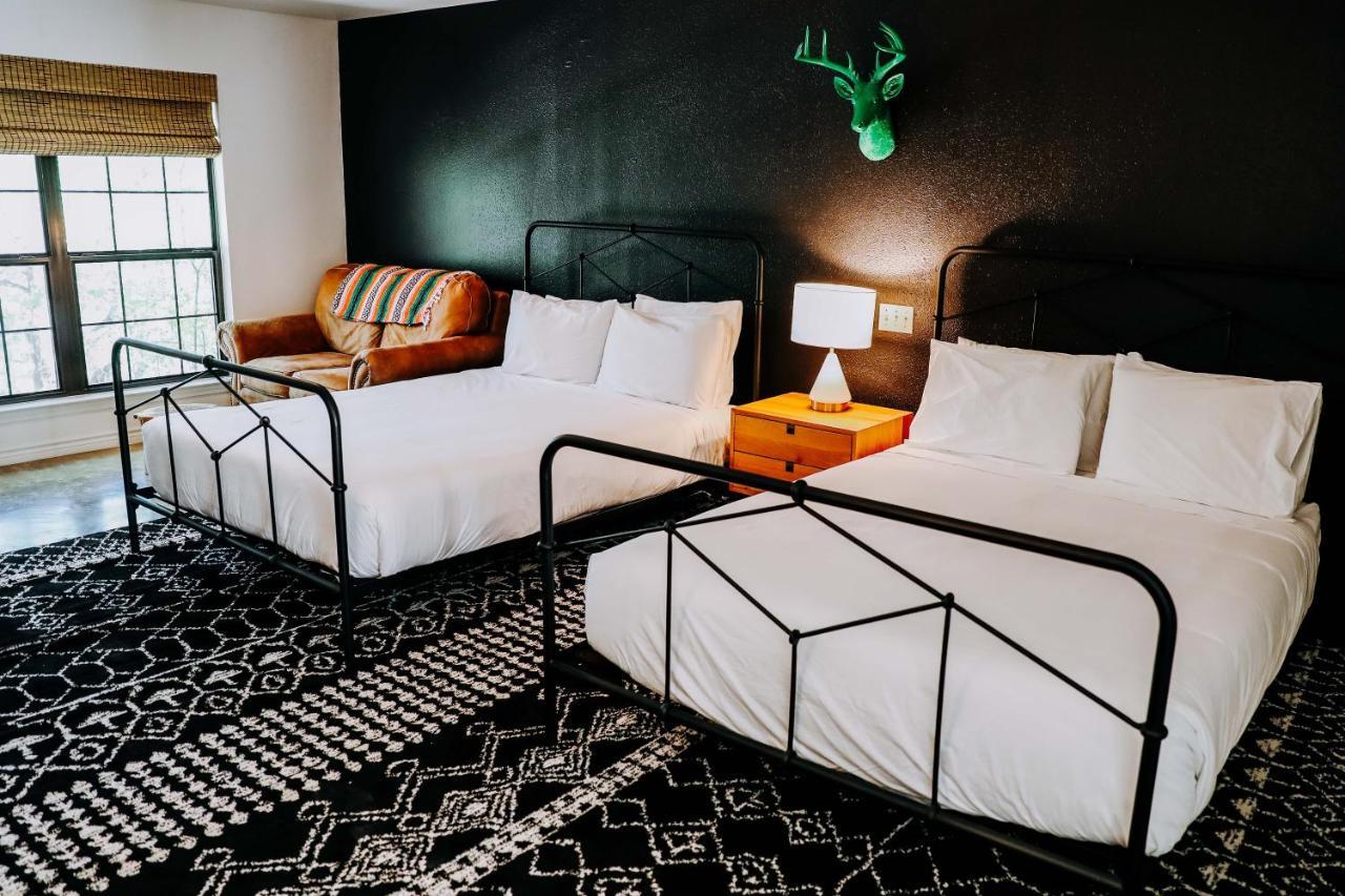 Wimberley Inn & Bar Ngoại thất bức ảnh