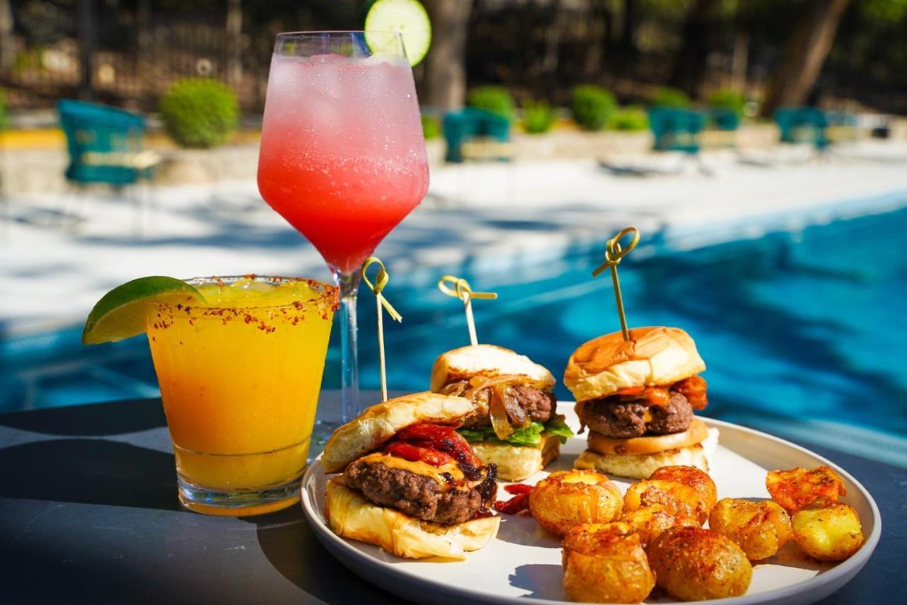 Wimberley Inn & Bar Ngoại thất bức ảnh